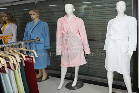 China Bulk Microfiber Towel Bathrobes Factory girls poncho towel supplier